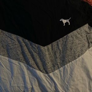 PINK Long sleeve tee